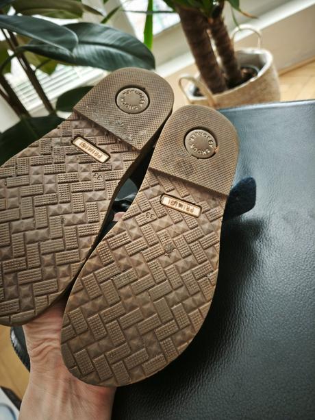 Kožené kvalitné sandálky, primigi,33