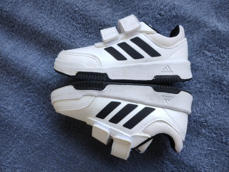 Tenisky, adidas,23