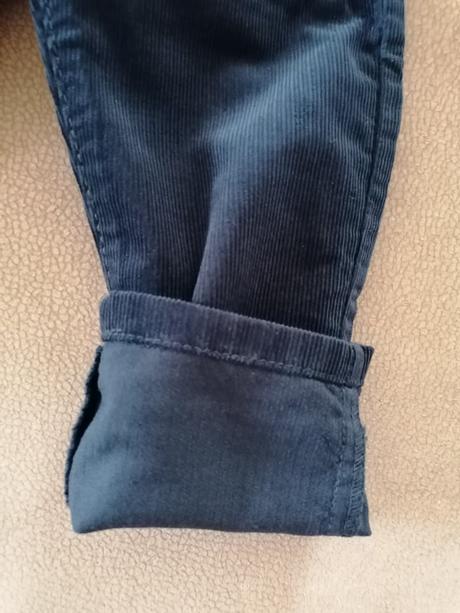 Menčestrové tenké nohavice, h&m,98