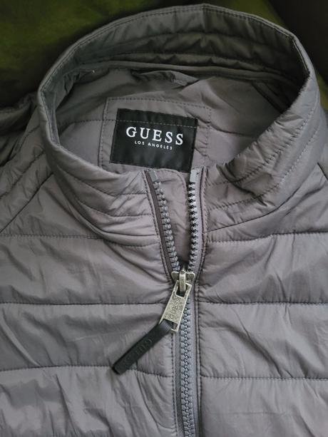 Guess bunda, guess,m