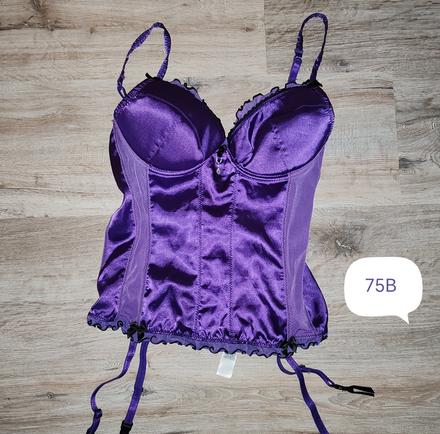 Korzet, 75b