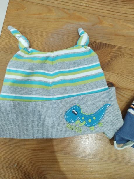 Čiapky 3 ks, veľ. 50 cm, 