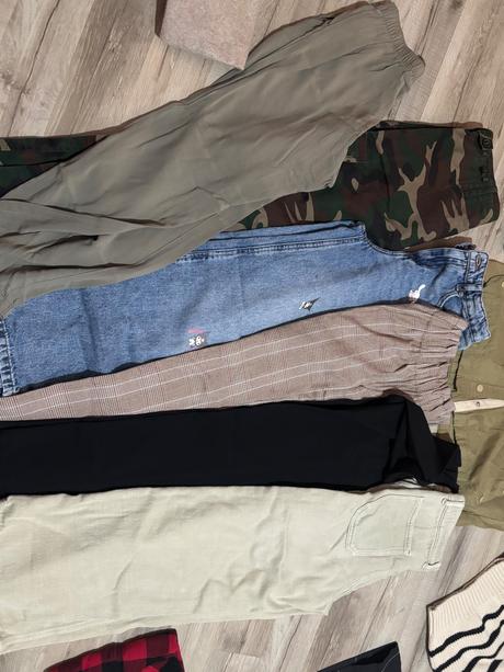 Balík oblečenia pre dievča 140-152, 140–152