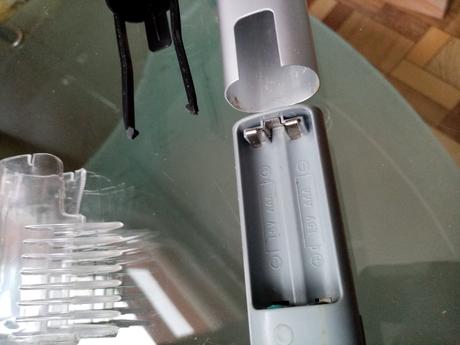 Aku zastrihávač vlasov, 