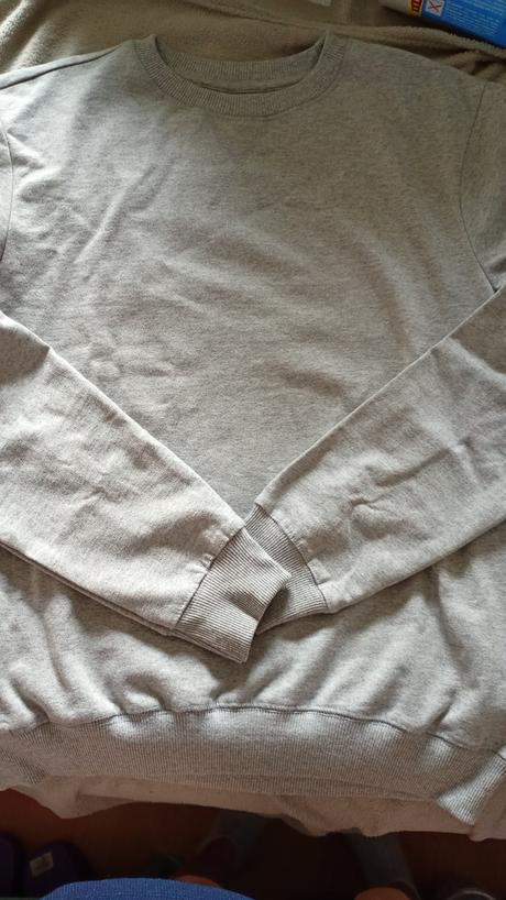 Unisex mikina stredne hrubá cca v m, m