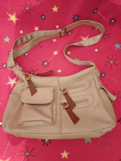 Dámska béžová kabelka, 