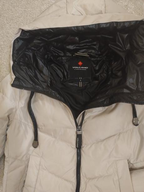 Béžová bunda s, s