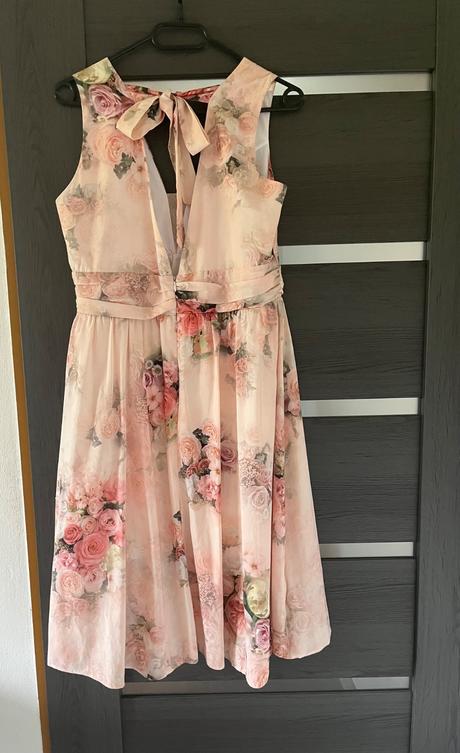 Kvetinkové spoločenské šaty, xl