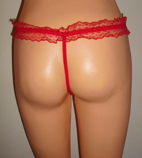 Sexy cervene zdobene tangaciky, s