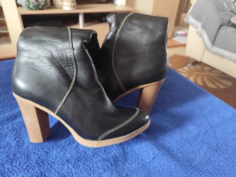 Dámske zimné celokožené čižmy, 40