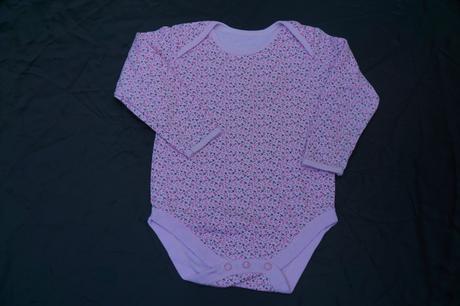 Body dlhý rukáv 8 ks, 1 ks krátky rukáv cena spolu, 74