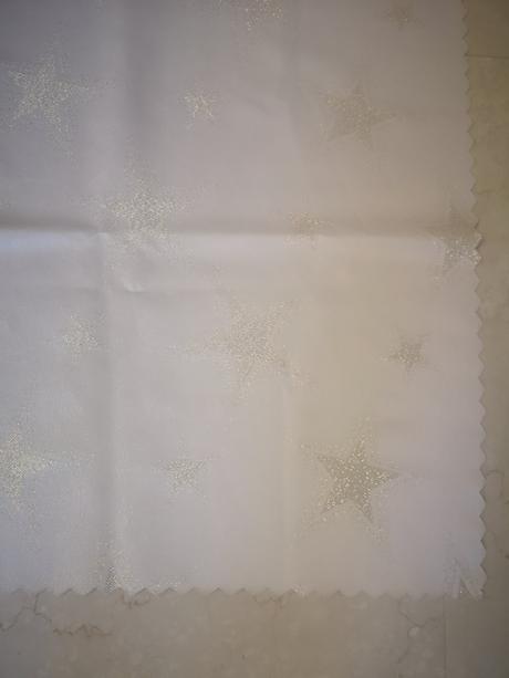 Behúň, obrus na stôl, 