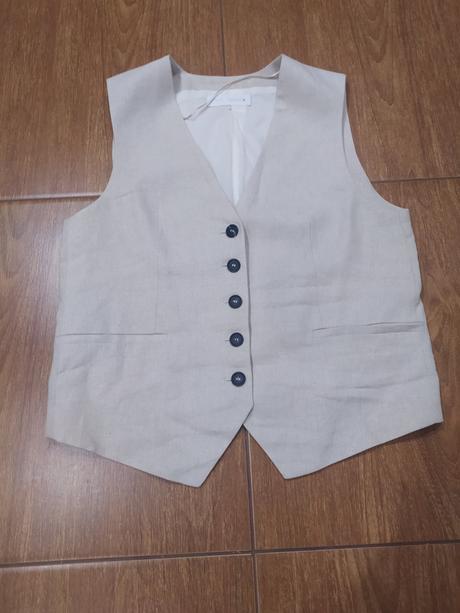 Ľanova vesta, zara,s