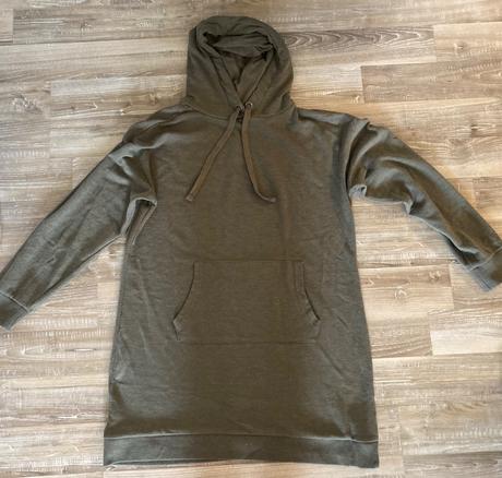 Krásna dlhšia  mikina, 40