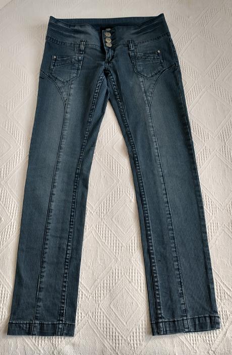 Dámske/dievčenské rifle, reserved,36