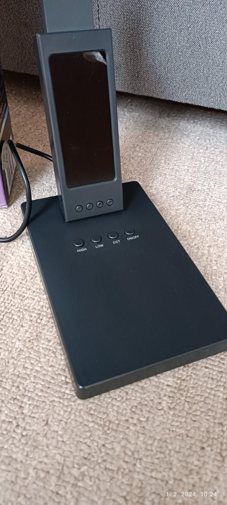 Stolná led lampa s hodinami, 