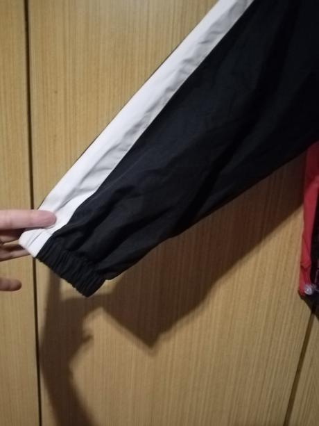 Prechodna vetrovka, 134