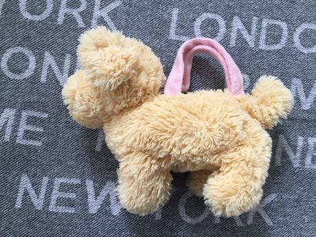 Dievcenska kabelka pes, 