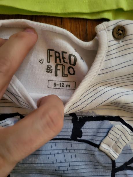 Tričká + doporučené poštovné, f&f,80