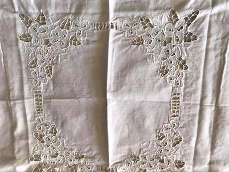 Starožitný bavlnený obrus, 