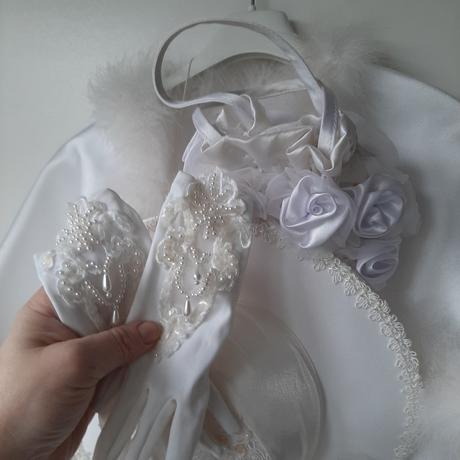 Šaty na prvé sväté prijímanie, 146