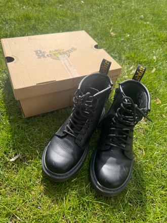 Detské topánky dr. martens, 28