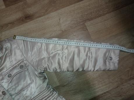 Predĺžená bunda, 122