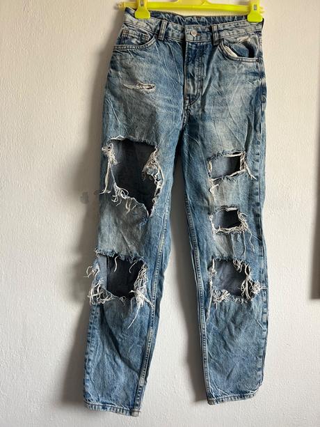 Rifle trendy s vyssim pasom trhane bershka velk 36, bershka,s