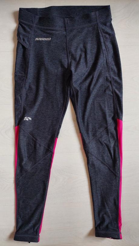 Športové legíny, 158