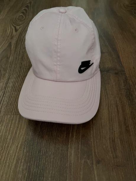 Šiltovka nike, nike