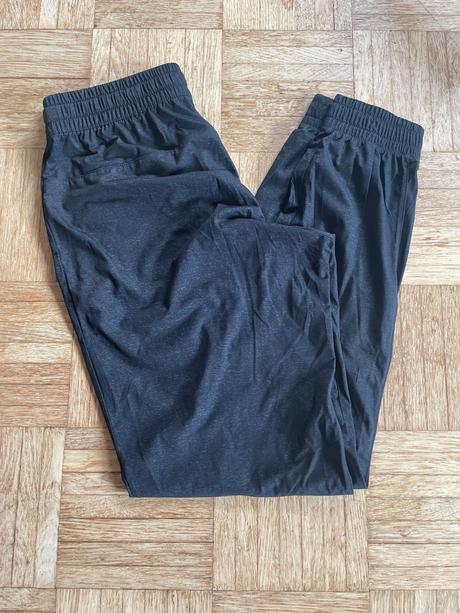 Sportove nohavice, reebok,s