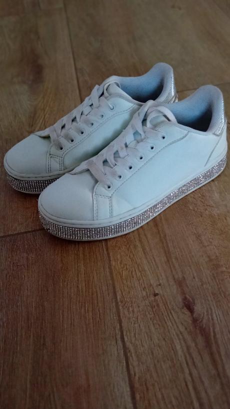 Tenisky veľ. 33, graceland,33