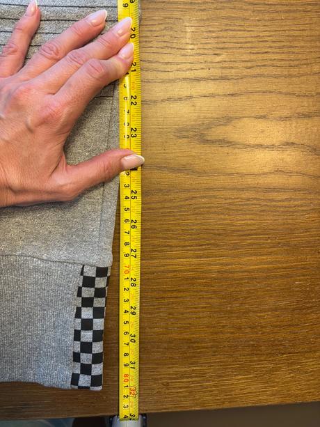 Nové tepláky reserved, reserved,140