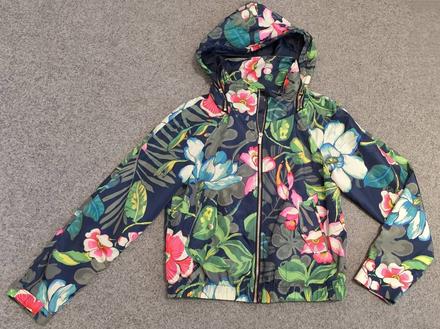 Bunda desigual, desigual,38