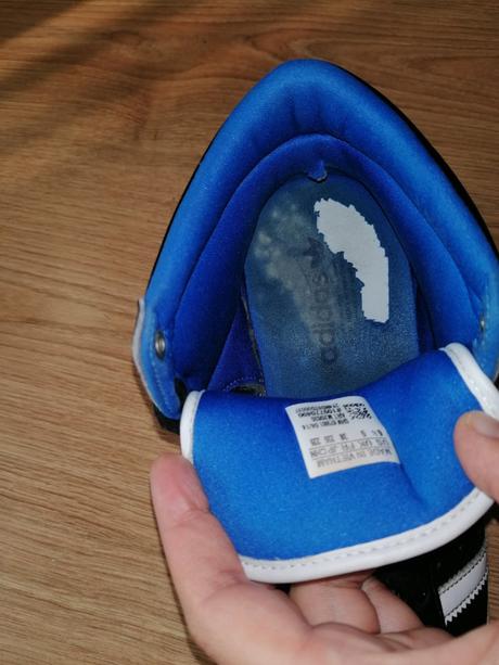 Vyvýšené členkové botasky, adidas,37