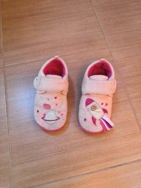 Dievčenské papuče 28/29, 28