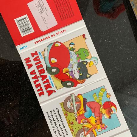 Knižky, hračky a leporelá pre najmenších, 