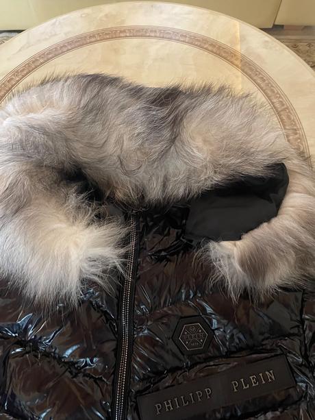 Dámska bunda s kožušinou, m