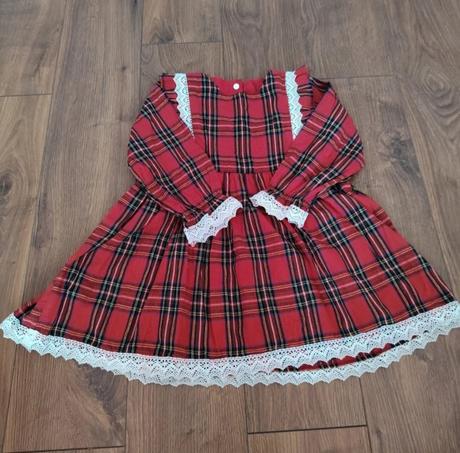 Vianočné šaty, 110