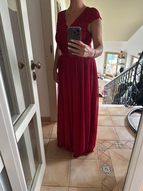 Slávnostne šaty, m