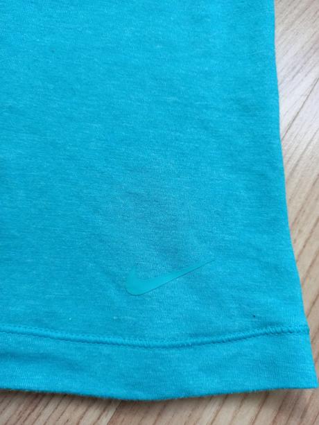 Športový top dri-fit na ramienka s podprsenkou, nike,36