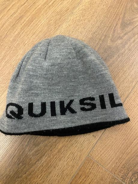 Obojstranná čiapka quicksilver, roxy,104