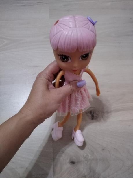 Monsterka babika velka cca 20-25 cm, 