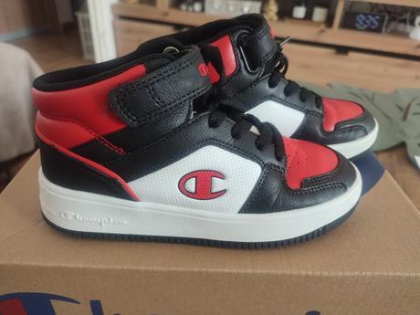 Tenisky, champion,32