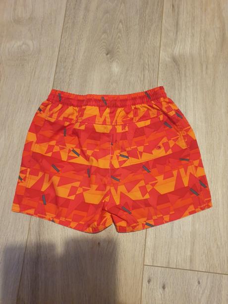 Kratase nike, nike,74