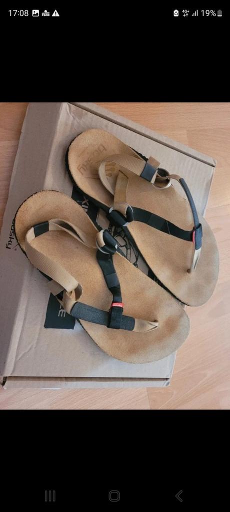 Bosky sandale kozene, vibram podrazky, 40