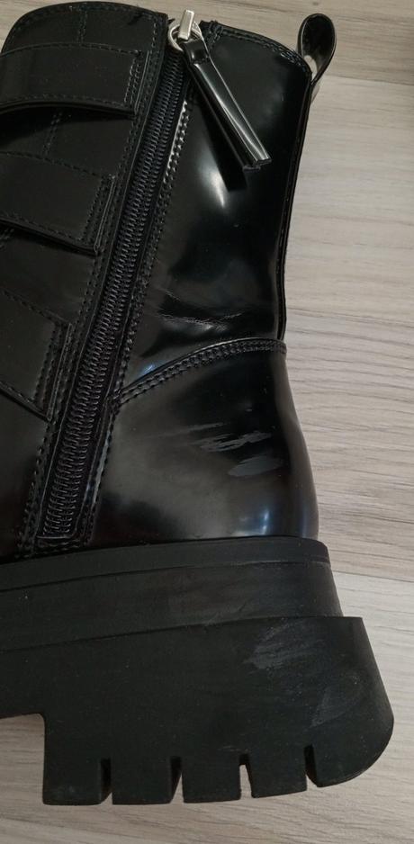 Dámske členkové topánky na platforme, bershka,40