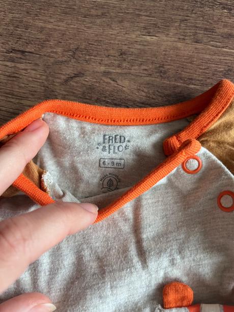 Balík oblečenia, 68–80