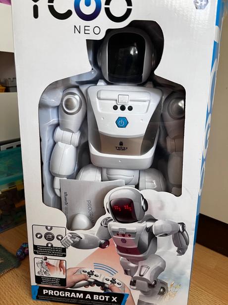 Robot na dialkove ovladanie, 