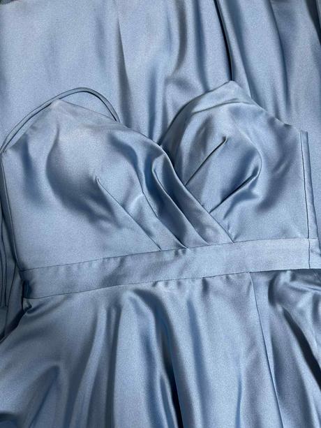 Krásne plesové šaty veľkosť m, m